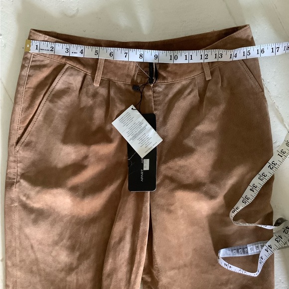 New Apart suede leather pleated pants size 6 cuffed - Picture 4 of 6